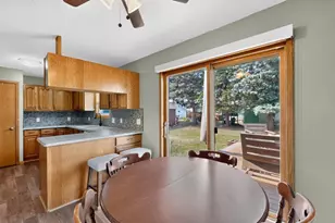1028 W Elm St, Lake City, MN 55041 - Photo 7