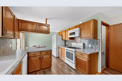 1028 W Elm Street, Lake City, MN 55041 - Photo 13