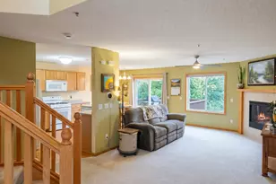 497 Pleasant Ln, Chaska, MN 55318 - Photo 7