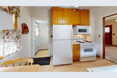 523 Freeborn Avenue, Albert Lea, MN 56007 - Photo 5