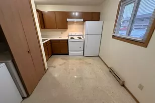 1380 Heritage Dr, New Richmond, WI 54017 - Photo 7