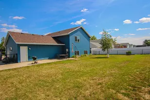 384 Morningview Ln, Sauk Centre Township, MN 56378 - Photo 3