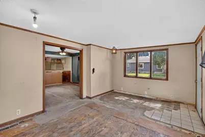 202 N Lincoln Street, Lake Crystal, MN 56055 - Photo 9