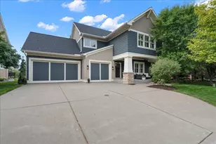 11605 Ivywood Trail, Woodbury, MN 55129 - Photo 1