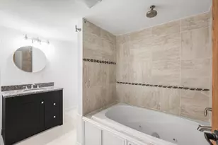 2958 Vanderbie St, Little Canada, MN 55117 - Photo 25