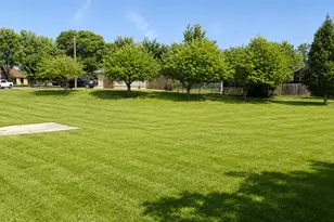 90 Forest Ave N, Fargo, ND 58102 - Photo 5