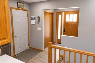 90 Forest Ave N, Fargo, ND 58102 - Photo 13