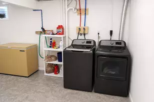 90 Forest Ave N, Fargo, ND 58102 - Photo 21