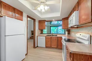 9600 Portland Ave S, Bloomington, MN 55420 - Photo 9