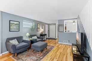 454 Michigan St, Saint Paul, MN 55102 - Photo 3