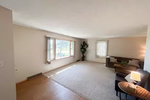 2425 East Ave, Worthington, MN 56187 - Photo 13