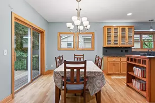 877 New Century Blvd S, Maplewood, MN 55119 - Photo 7
