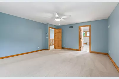 877 New Century Boulevard S, Maplewood, MN 55119 - Photo 19