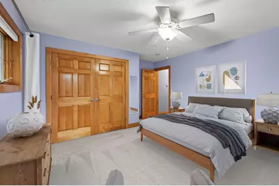 877 New Century Boulevard S, Maplewood, MN 55119 - Photo 29