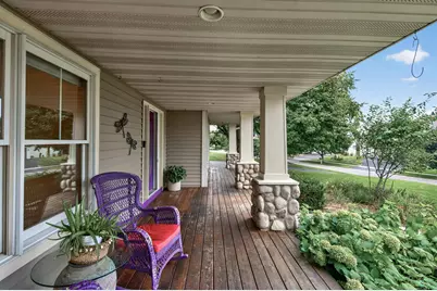 877 New Century Boulevard S, Maplewood, MN 55119 - Photo 47