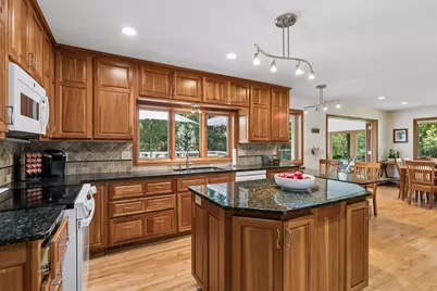 12915 Lone Oak Drive, Minnetonka, MN 55305 - Photo 3