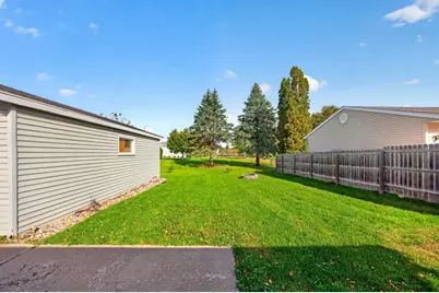 967 16 1/4 Street SE, Rochester, MN 55904 - Photo 35