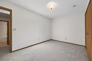 2023 Parkside Dr, Saint Paul, MN 55119 - Photo 21