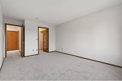 2023 Parkside Drive, Saint Paul, MN 55119 - Photo 15