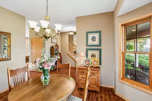 8906 Almquist Way, Inver Grove Heights, MN 55077 - Photo 9