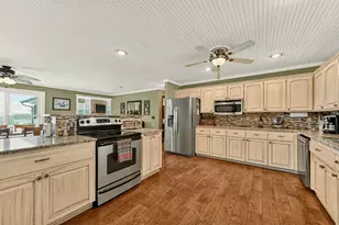 700 8th St SW, Pine Island, MN 55963 - Photo 23