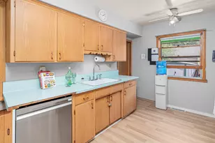 3542 Aldrich Ave N, Minneapolis, MN 55412 - Photo 9