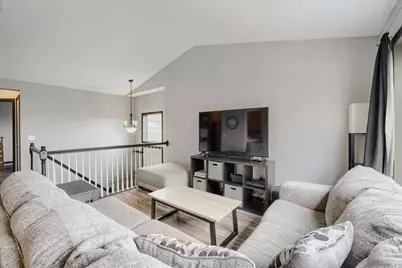 15663 Finch Avenue, Apple Valley, MN 55124 - Photo 9