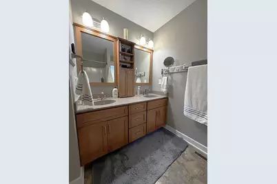 3221 Lakeridge Drive NW, Rochester, MN 55901 - Photo 17