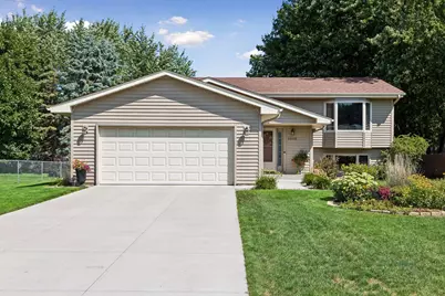 10615 Opal Street NE, Blaine, MN 55014 - Photo 3