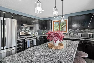 1916 84th Avenue N, Brooklyn Park, MN 55444 - Photo 17