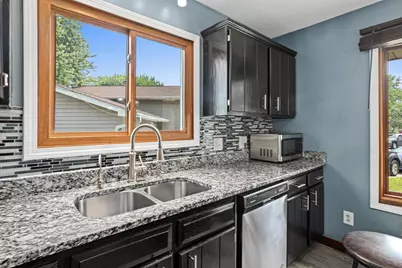 1916 84th Avenue N, Brooklyn Park, MN 55444 - Photo 19