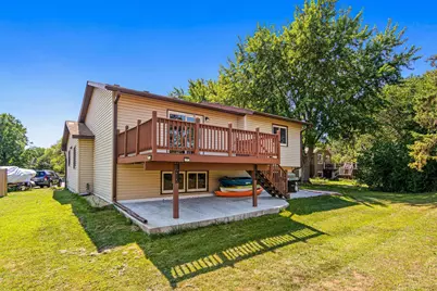 1916 84th Avenue N, Brooklyn Park, MN 55444 - Photo 7