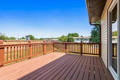 1916 84th Avenue N, Brooklyn Park, MN 55444 - Photo 9