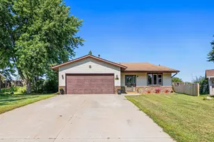 1916 84th Ave N, Brooklyn Park, MN 55444 - Photo 1
