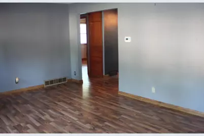 202 4th Street NW, Rose Creek, MN 55970 - Photo 11