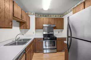 244 W Eagle Lake Dr, Maple Grove, MN 55369 - Photo 7