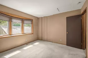 244 W Eagle Lake Dr, Maple Grove, MN 55369 - Photo 11