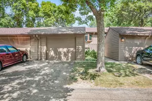 244 W Eagle Lake Dr, Maple Grove, MN 55369 - Photo 27