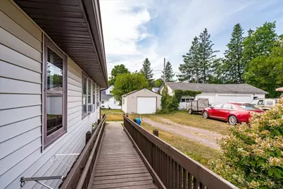 331 13th Street, Cloquet, MN 55720 - Photo 7