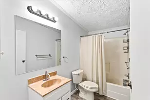 18004 Mission Creek Run, Brook Park, MN 55007 - Photo 35