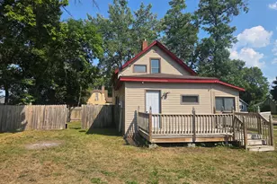 31 Ripley St E, Litchfield, MN 55355 - Photo 3