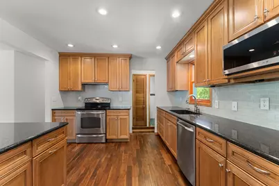 9725 Queen Road, Bloomington, MN 55431 - Photo 9