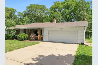 9725 Queen Road, Bloomington, MN 55431 - Photo 1