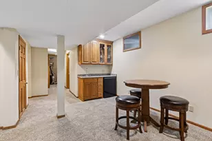 680 Alvarado Ln N, Plymouth, MN 55447 - Photo 39