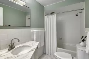 754 Linwood Ave, Saint Paul, MN 55105 - Photo 17