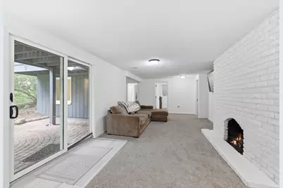 135 Sabra Court, Apple Valley, MN 55124 - Photo 21
