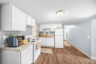 255 6th Ave NE, Hutchinson, MN 55350 - Photo 31