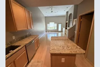 4820 Underwood Lane N #E, Plymouth, MN 55442 - Photo 7