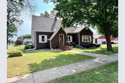 207 S 1st Avenue S, Lismore, MN 56155 - Photo 1
