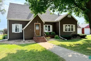 207 S 1st Ave S, Lismore, MN 56155 - Photo 29